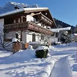 Apartment Haus Ida *